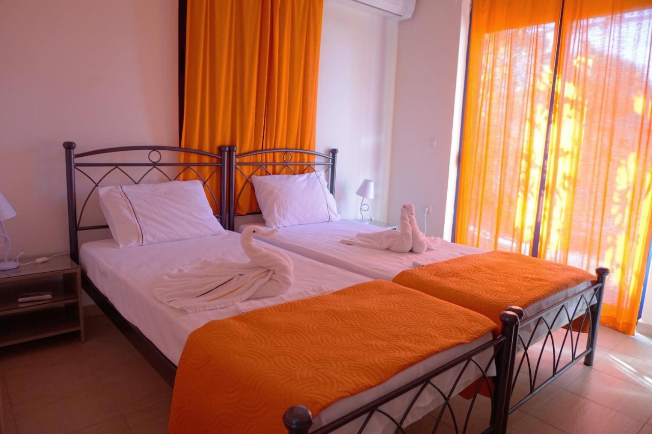 The Blue Leaf Family Villa Gennadi Extérieur photo